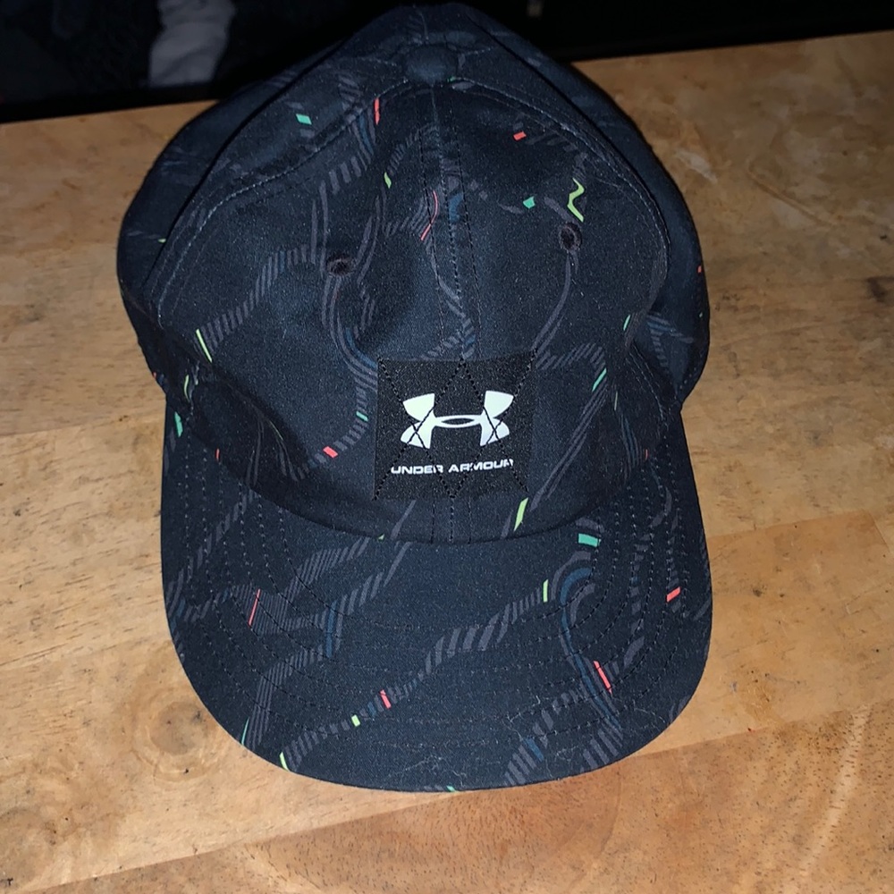 Under Armor Youth Black Neon Hat
